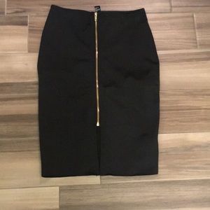 Front zip skirt